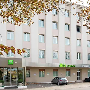 Otel Ibis Styles Toscanini