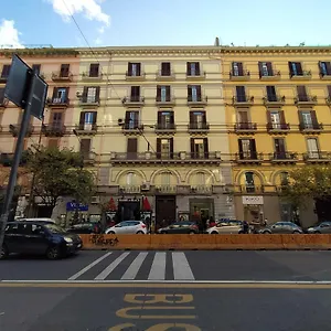 https://la-casa-di-halley.hotels-amalfi.com